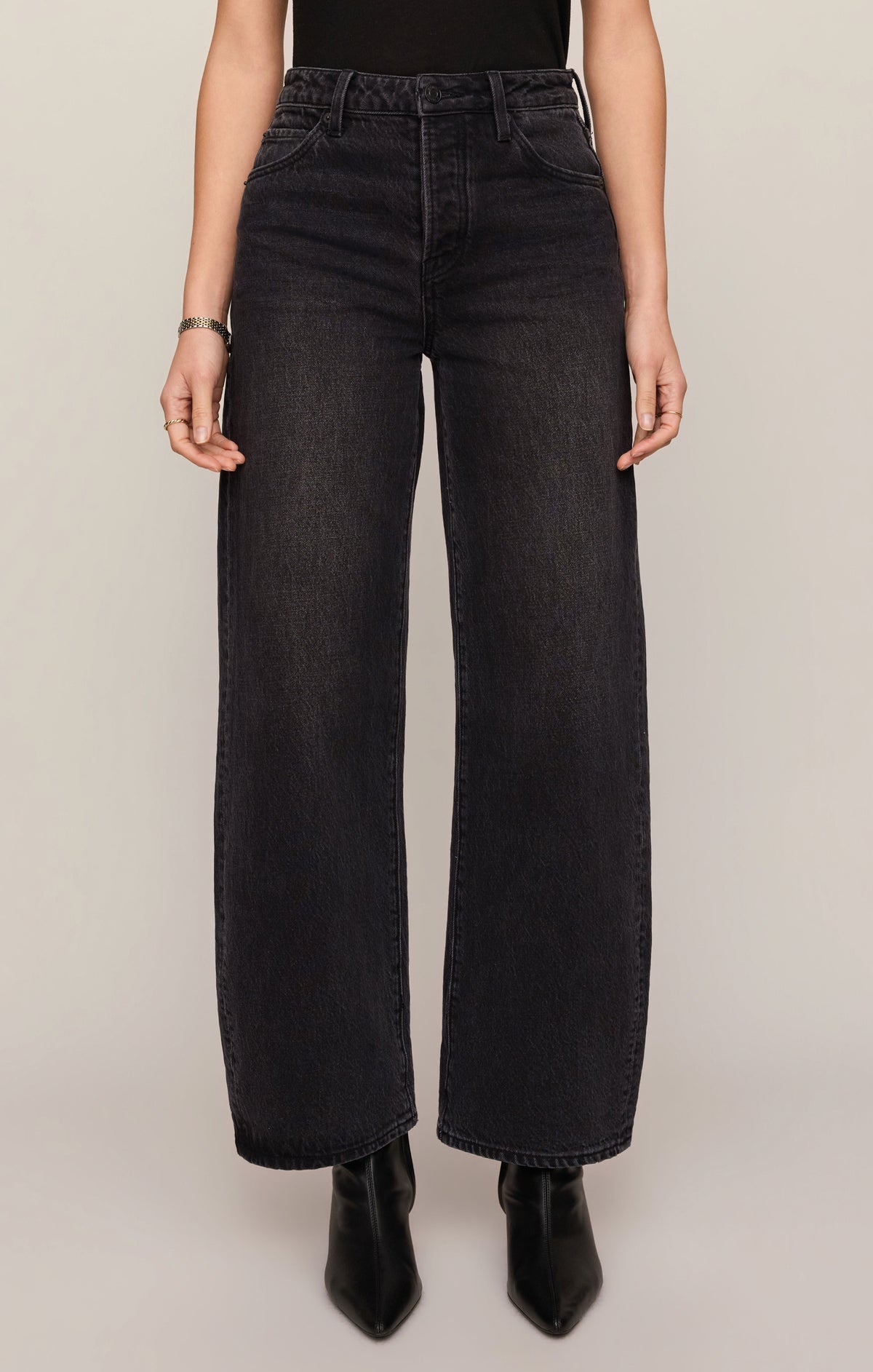 The Show Off High-Rise Bowed Denim